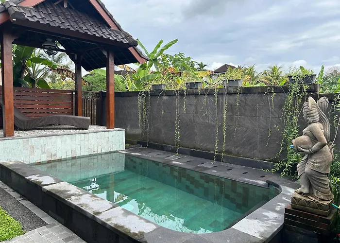 Ketut's Place Penestanan *