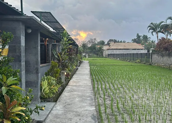 Ketut's Place Penestanan Apartment